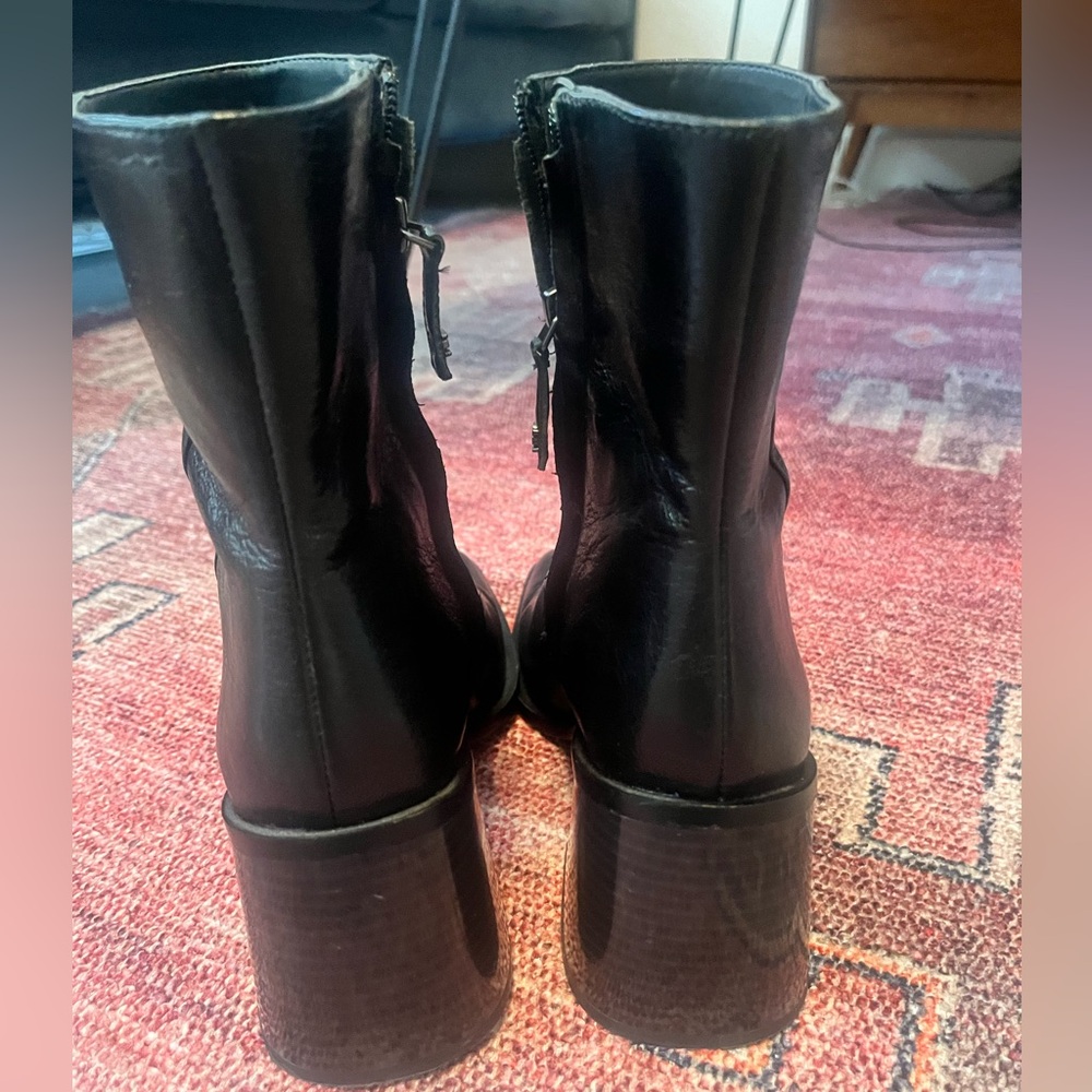 Sam Eldeman Ankle Winnie Bootie - image 6